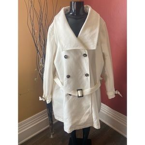 Stunning Addition Elle “Michael Studio” Cream Trench Coat